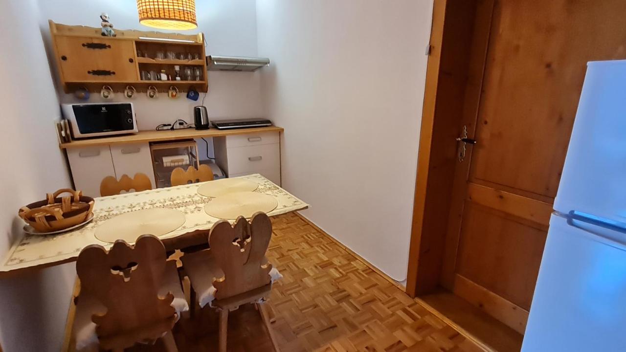 Penzion Piano Apartman Lipótszentmiklós Kültér fotó